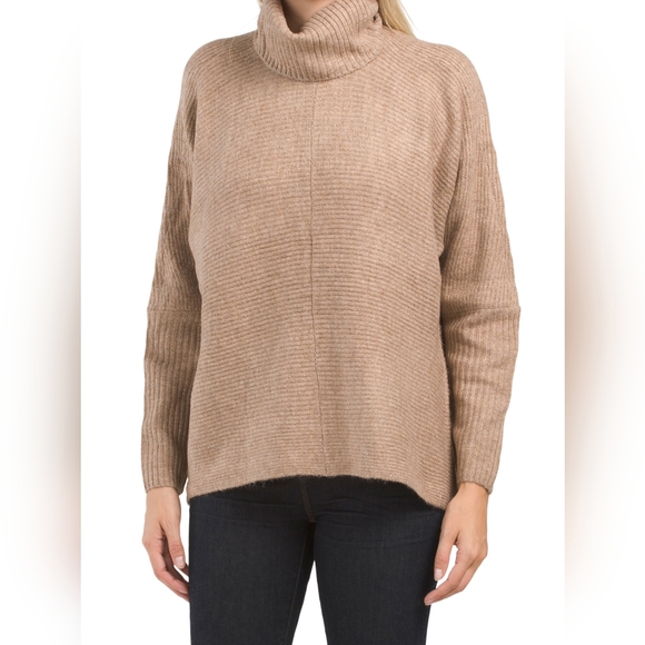 Vince Camuto Hi-Lo Cozy Oversized Turtleneck Sweater, M, Taupe, NWT - Picture 1 of 12
